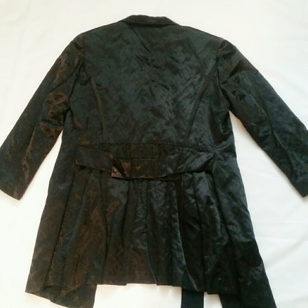 Jacket - Picture 3 of 5